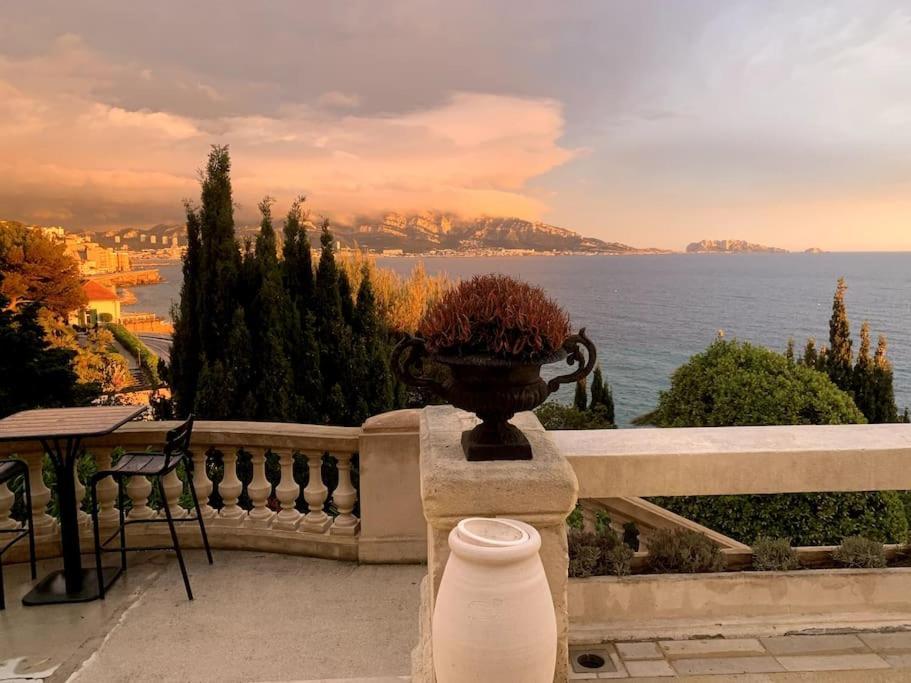 Maisonnette De Jardin Marseilles Buitenkant foto